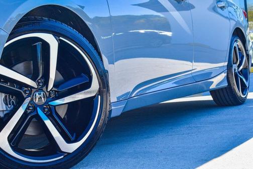 2022 Honda Accord Hybrid Base