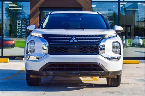 2024 Mitsubishi Outlander ES 2.5 2WD