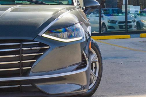 2023 Hyundai SONATA SE