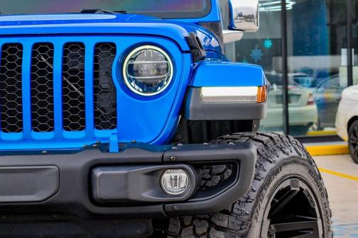 2021 Jeep Gladiator Freedom 4x4