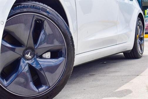 2020 Tesla Model 3 Standard Range