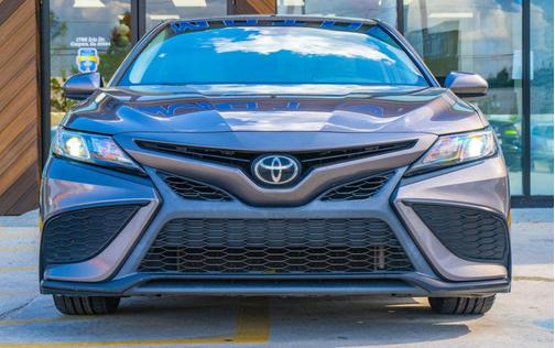 Predawn Gray Mica 2021 Toyota Camry SE
