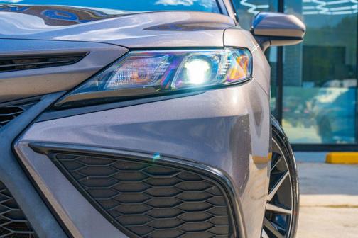 Predawn Gray Mica 2021 Toyota Camry SE