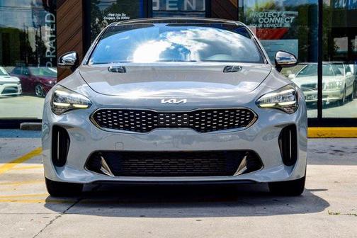2022 Kia Stinger GT1