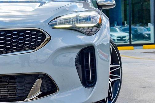 2022 Kia Stinger GT1