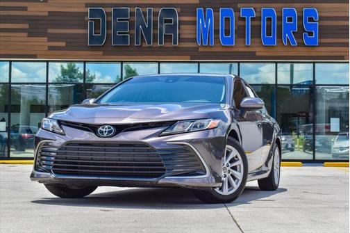 2022 Toyota Camry LE