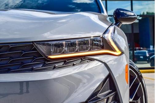 2024 Kia K5 GT
