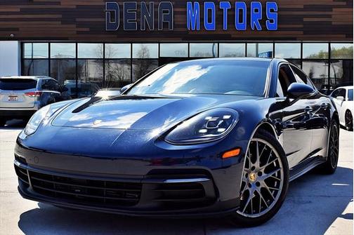 2018 Porsche Panamera 4