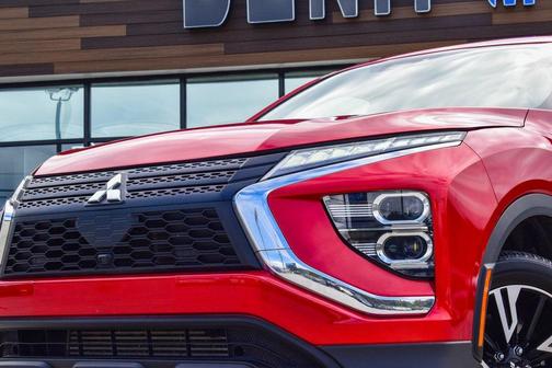 2024 Mitsubishi Eclipse Cross SE
