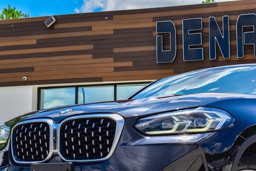2022 BMW X4 xDrive30i