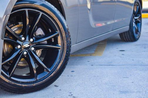 2018 Dodge Charger SXT