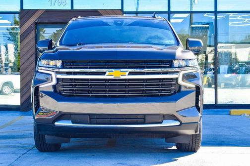 2021 Chevrolet Suburban LT