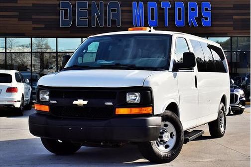 2017 Chevrolet Express 2500 LS