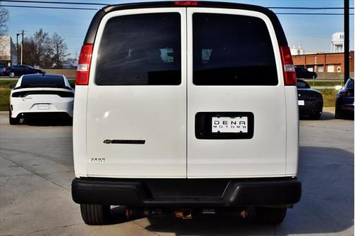 2017 Chevrolet Express 2500 LS