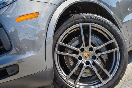 2021 Porsche Cayenne S