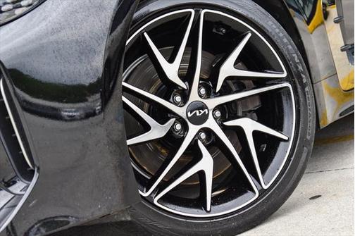 2023 Kia Stinger GT-Line