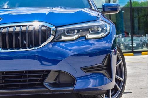 2022 BMW 330 330i