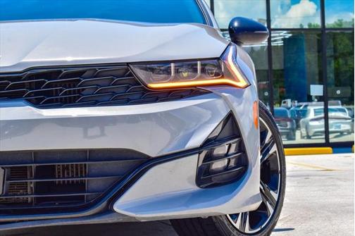 2024 Kia K5 GT-Line