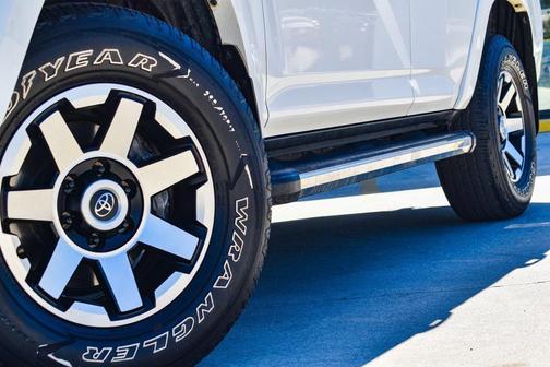 2017 Toyota 4Runner SR5 Premium