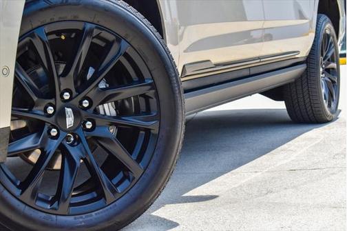 2022 Cadillac Escalade ESV Sport Platinum