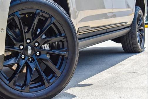 2022 Cadillac Escalade ESV Sport Platinum