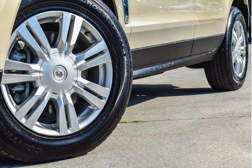 2011 Cadillac SRX Luxury Collection