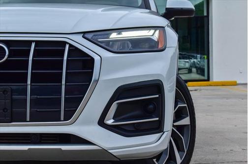 2021 Audi Q5 45 Premium Plus