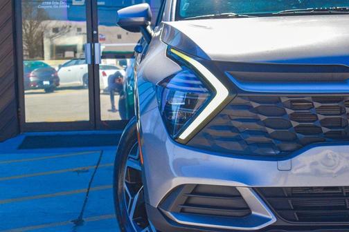 2024 Kia Sportage LX