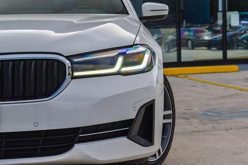 2021 BMW 530 xDrive