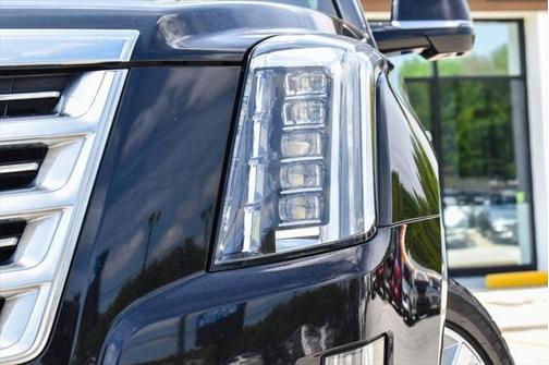2019 Cadillac Escalade ESV Platinum