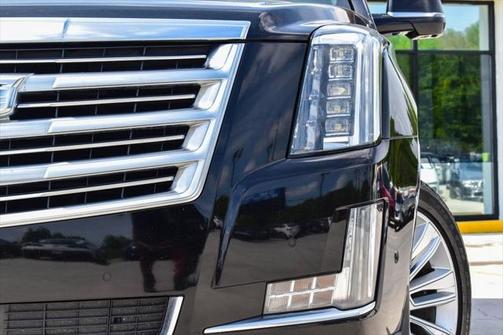 2019 Cadillac Escalade ESV Platinum