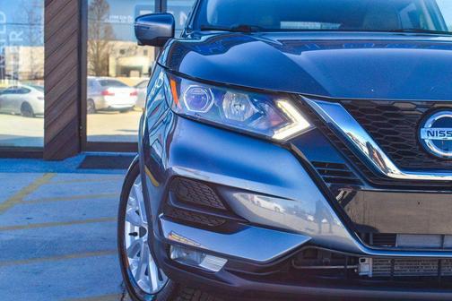 2021 Nissan Rogue Sport SV