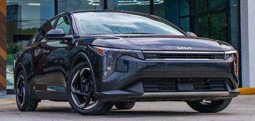 Interstellar Gray 2025 Kia K4 EX