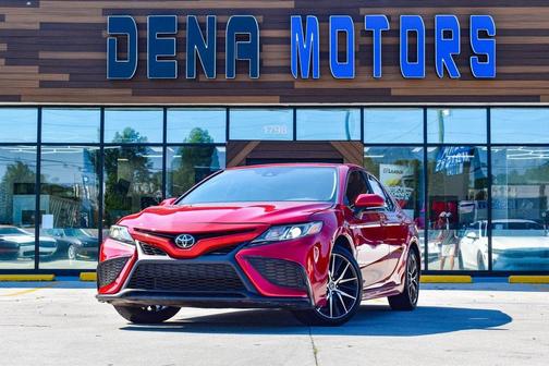 2023 Toyota Camry SE