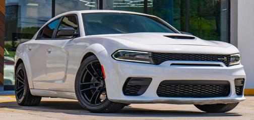 White Knuckle Clearcoat 2020 Dodge Charger R/T Scat Pack