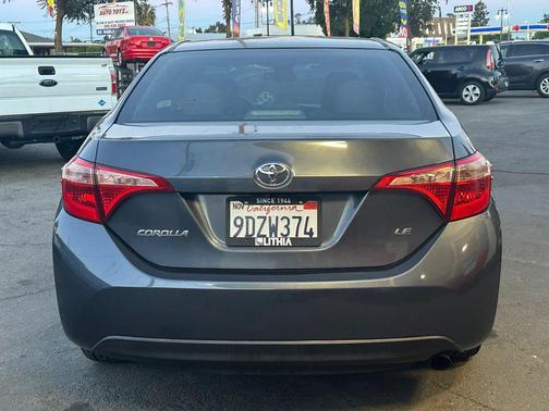Galactic Aqua Mica 2018 Toyota Corolla LE