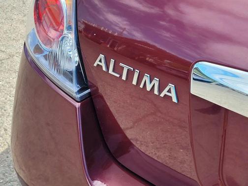 Tuscan Sun Metallic 2011 Nissan Altima 2.5 S