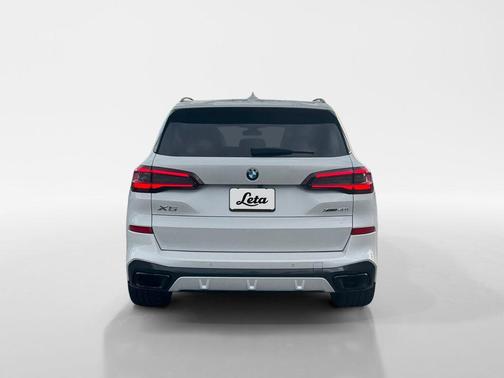 Mineral White Metallic 2021 BMW X5 xDrive40i
