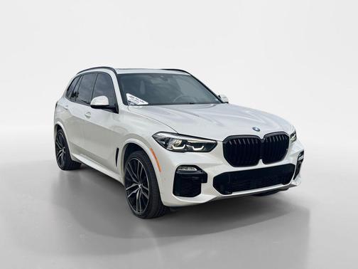Mineral White Metallic 2021 BMW X5 xDrive40i