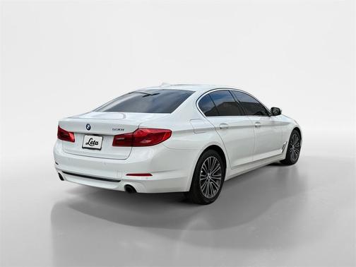 2019 BMW 530 i