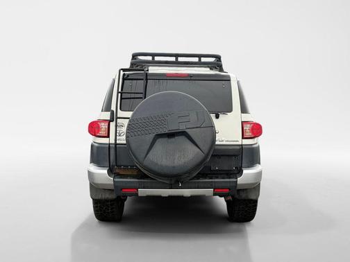 2011 Toyota FJ Cruiser Base