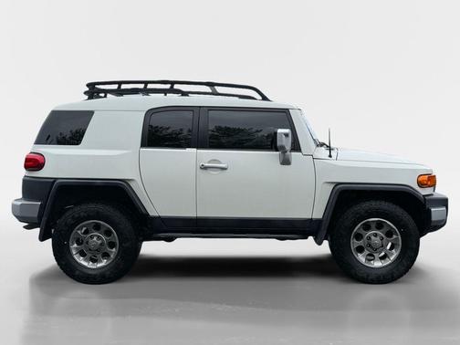 2011 Toyota FJ Cruiser Base