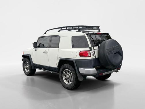 2011 Toyota FJ Cruiser Base