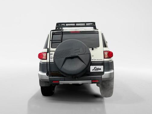 2011 Toyota FJ Cruiser Base