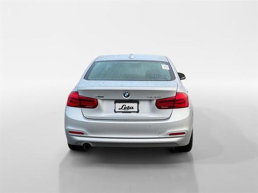 2017 BMW 320 i xDrive