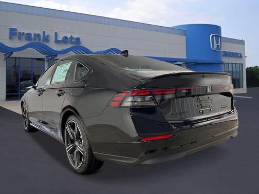 Crystal Black Pearl 2026 Honda Accord Hybrid Sport