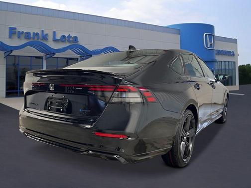 Crystal Black Pearl 2026 Honda Accord Hybrid Sport-L