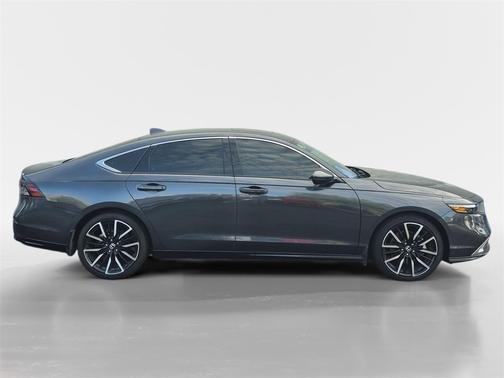 2025 Honda Accord Hybrid
