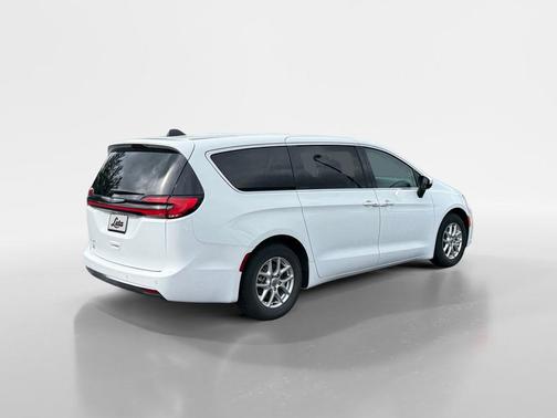 Bright White Clearcoat 2023 Chrysler Pacifica Touring-L