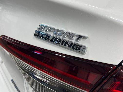 Platinum White 2026 Honda Civic Hybrid Sport Touring